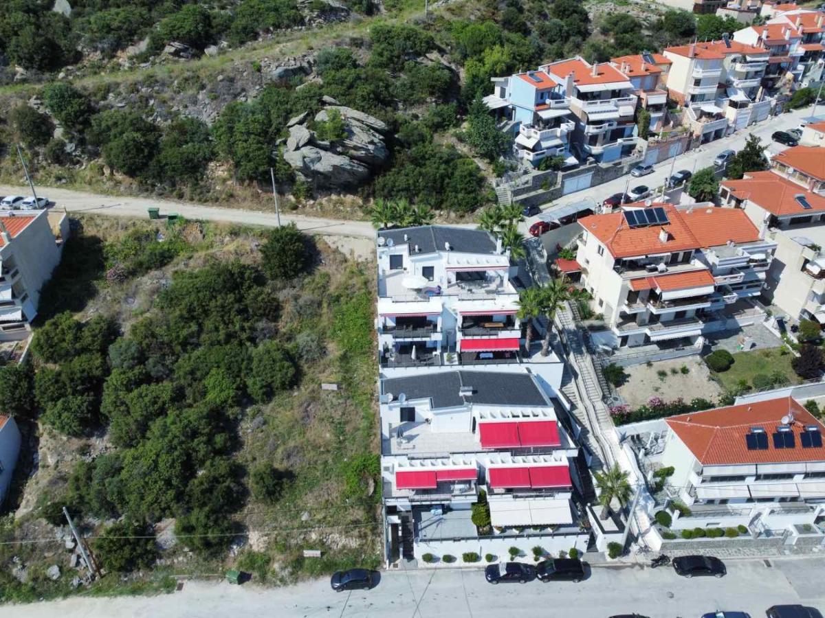 Aelia Apartments Nea Peramos  Exterior photo